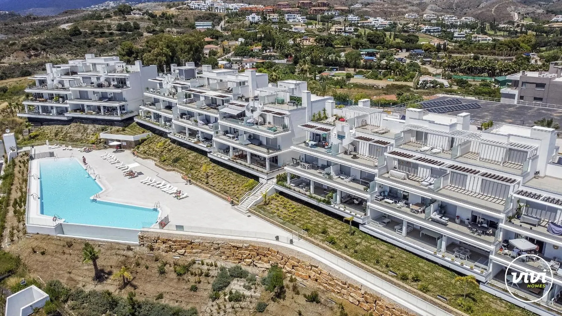 Vivi Homes - Sonrisa Pool, Terrace, Golf & Beach 에스테포나